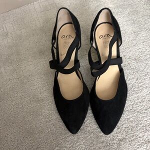 Ara high soft black heel